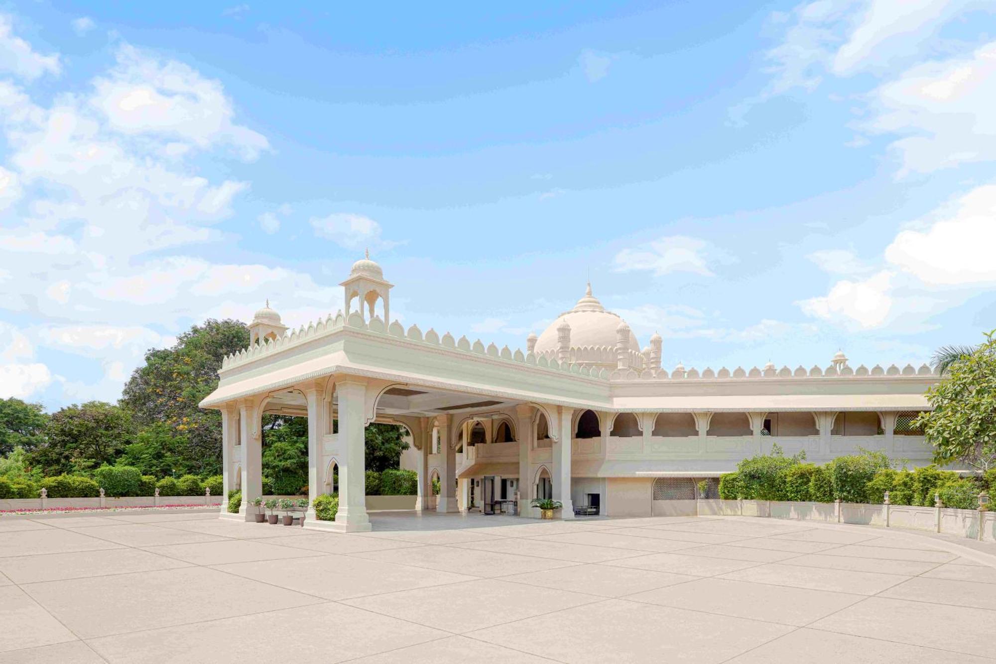 Gateway Aurangabad - Chhatrapati Sambhaji Nagar Esterno foto